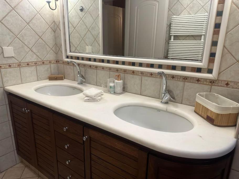 Seamplicity Cozy Apartment Ираклио Екстериор снимка